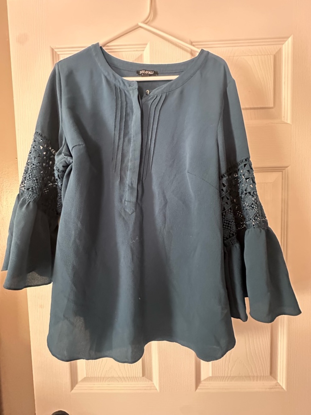 Roz & Ali Teal Crochet Bell-Sleeve Blouse
